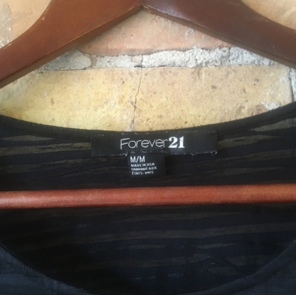 Semi sheer tee - Picture 4 of 5